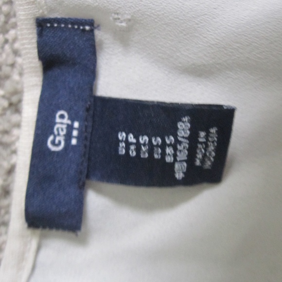 2 pack Size Small Tops- GAP and LOFT - Picture 4 of 6